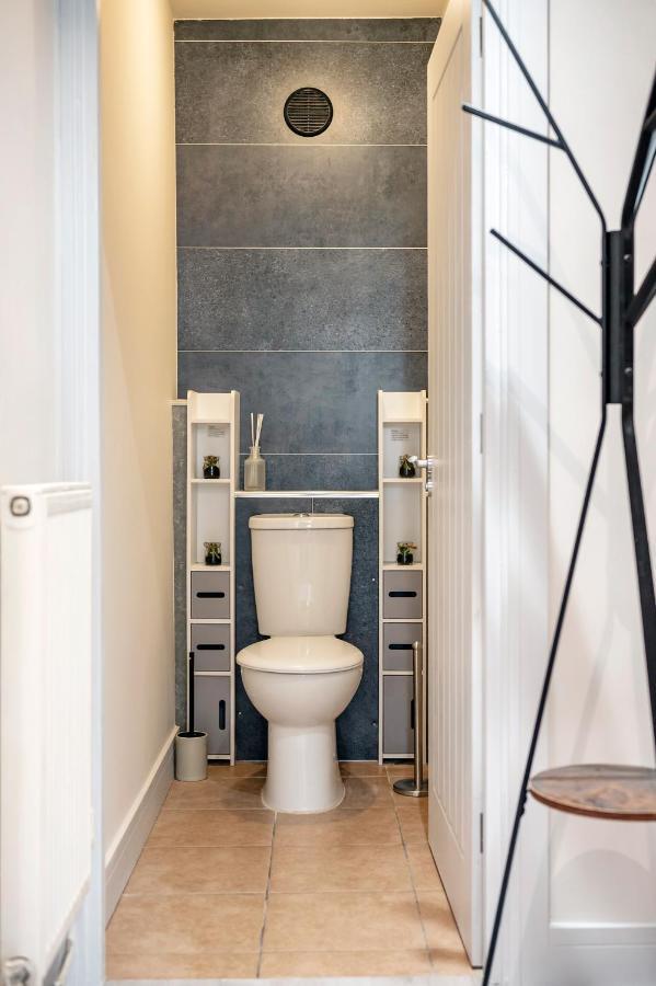 Lovely 4 Bedroom Flat In Wandsworth- Londres Extérieur photo