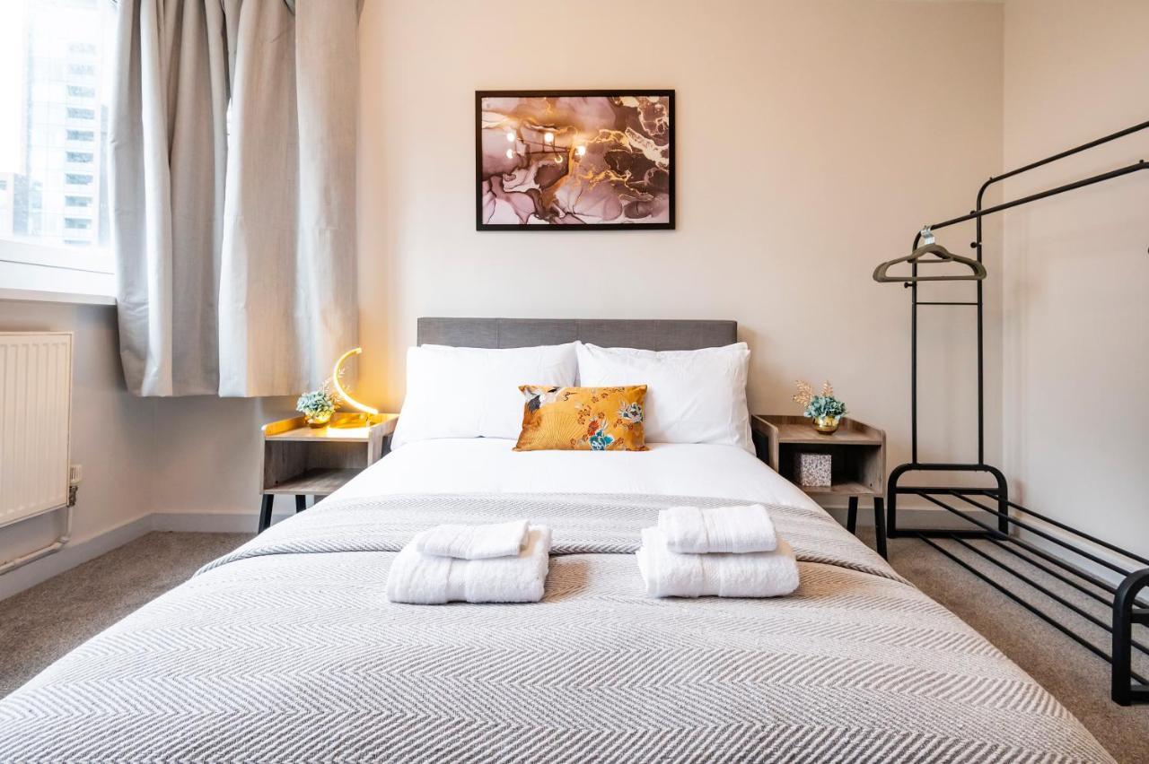 Lovely 4 Bedroom Flat In Wandsworth- Londres Extérieur photo