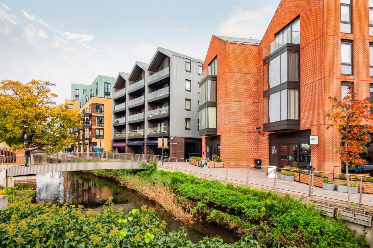Lovely 4 Bedroom Flat In Wandsworth- Londres Extérieur photo