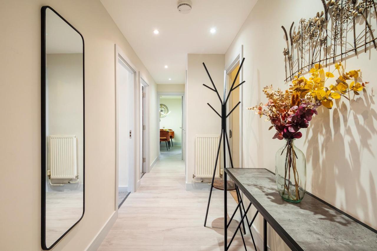Lovely 4 Bedroom Flat In Wandsworth- Londres Extérieur photo